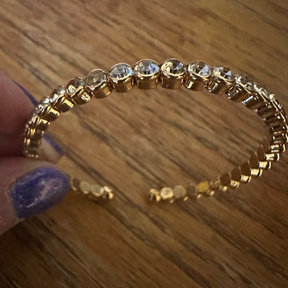 Elegant Gold Tennis Women's Bangle Bracelet